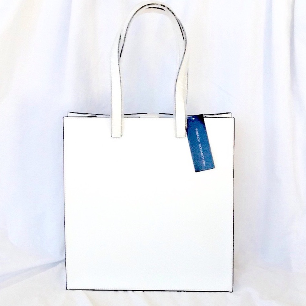 Chic French Connection Duffy Shopper Tote in White - Picture 2 of 8